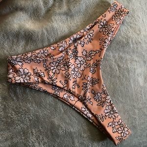 Shein bikini bottoms never worn